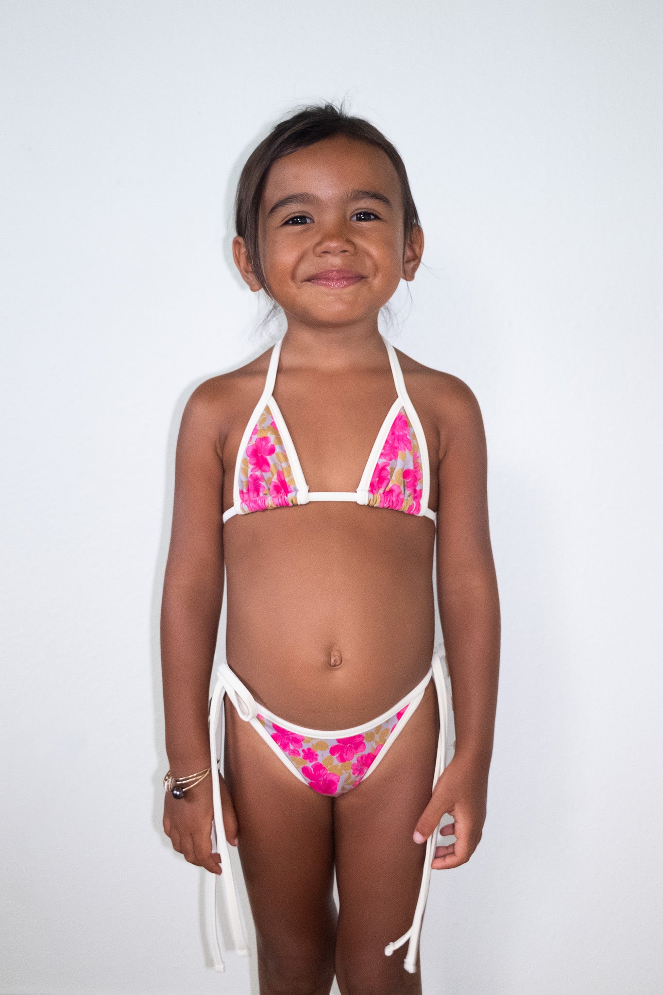 naia bikini